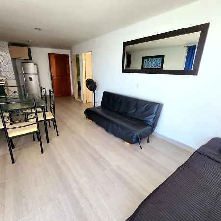 Bonito Apartamento De Alcoba Con Excelente Vista Al Mar Apartamento *